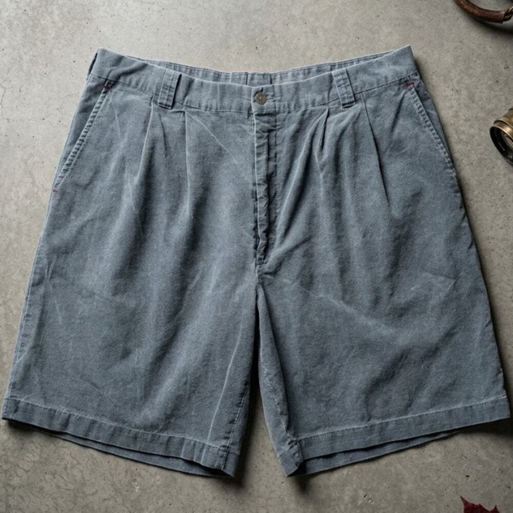 VINTAGE Made in USA American Eagle Pleated Shorts Mens 36 Faded Wash 90s Dad
